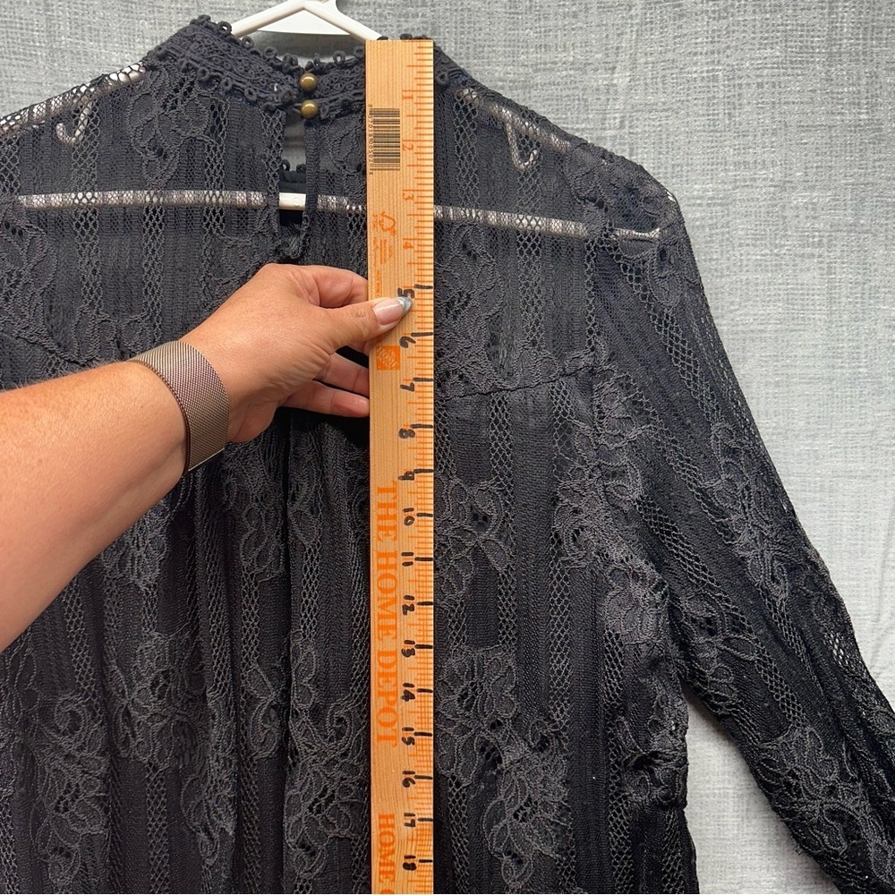 Altar'd State Black Lace Blouse Sheer Lace arms/chest Sz. Medium Flowy scalloped - Picture 9 of 10